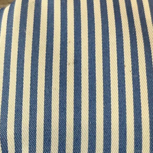 Essue Blue and White Crop Top - Picture 6 of 7